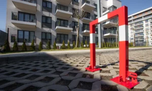 Parkovací zábrana R4