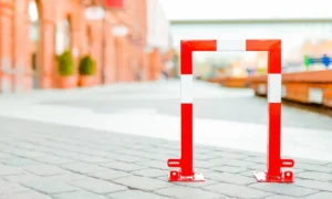 Parkovací zábrana R4