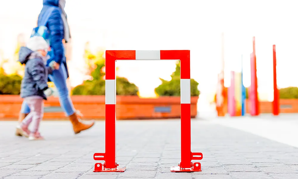 Parkovací zábrana R4