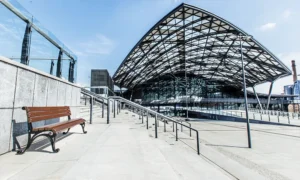 Zahradní Vídeňská lavička