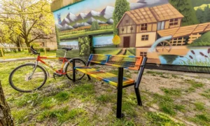 Lavička Gladiátor Solid s loketní opěrkou