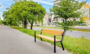 Lavička Gladiátor s loketní opěrkou