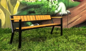 Lavička Gladiator Prestige s dřevěnou loketní opěrkou