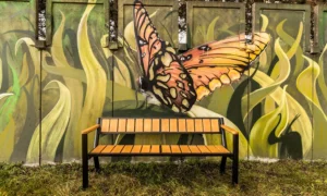 Lavička Gladiator Prestige s dřevěnou loketní opěrkou