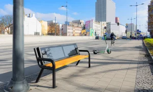 Solární lavička Helios