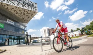 Stojan na kola typu U