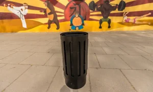 Odpadkový koš Atény II