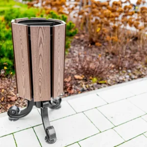 Odpadkový koš Praha WPC