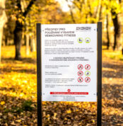 Tabule se zásadami a pravidly